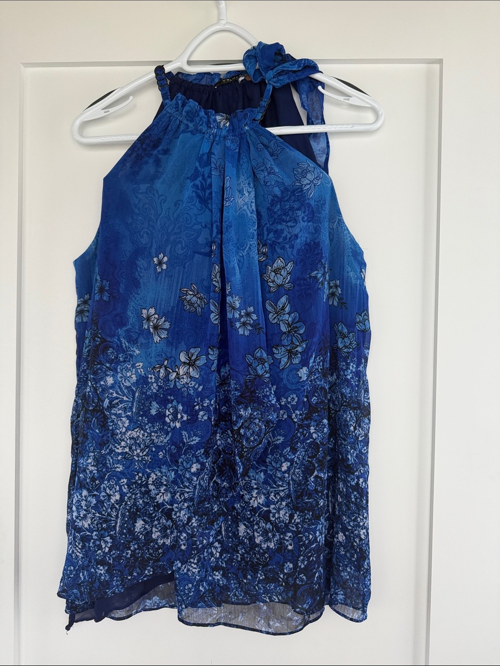 Tahari Blue Floral Tie-Neck Halter Camisole